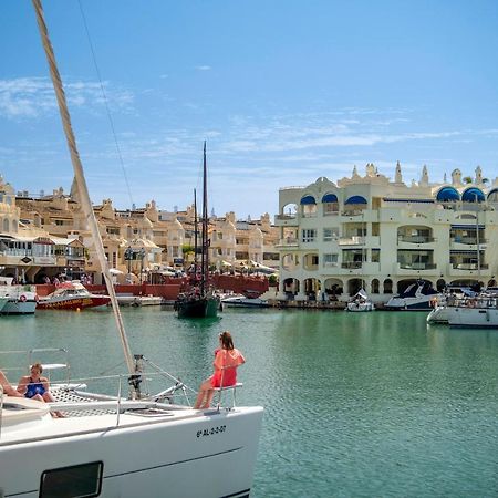 MINERVA, Benalmadena Costa, Stunning Sea&Mountain view, 1 bedroom apartment Buitenkant foto