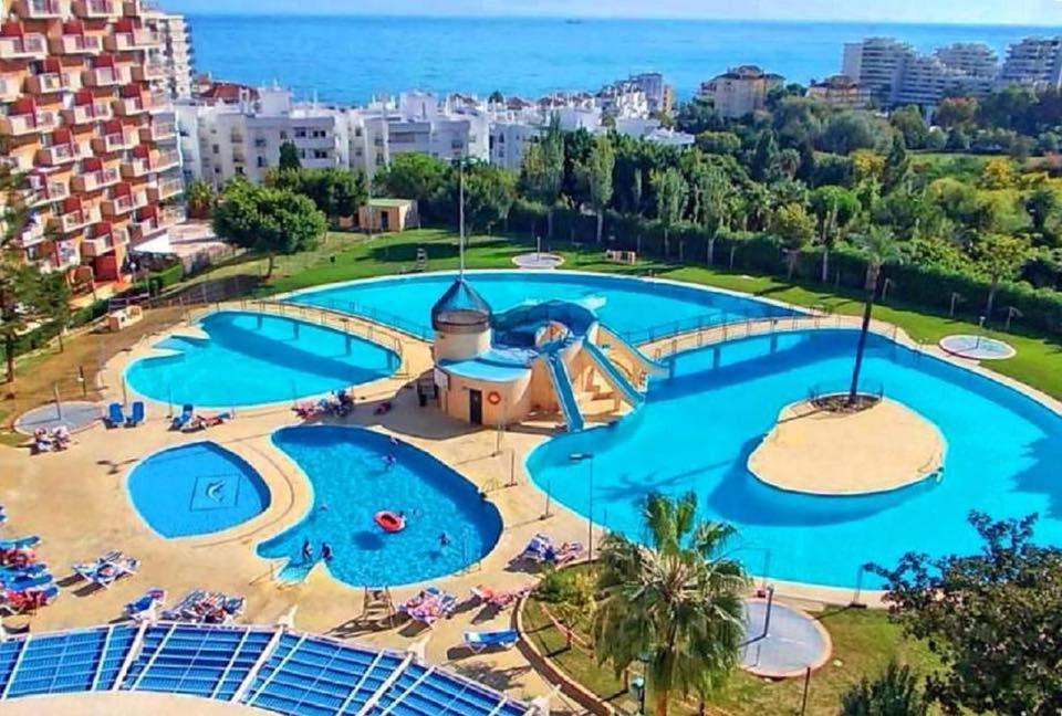 MINERVA, Benalmadena Costa, Stunning Sea&Mountain view, 1 bedroom apartment Buitenkant foto