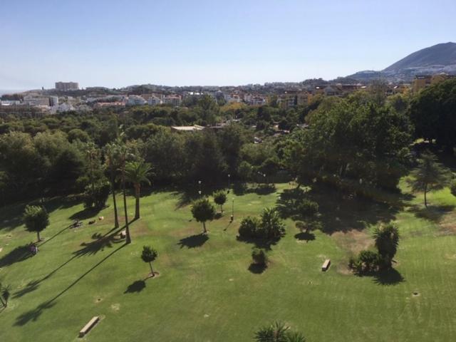 MINERVA, Benalmadena Costa, Stunning Sea&Mountain view, 1 bedroom apartment Buitenkant foto