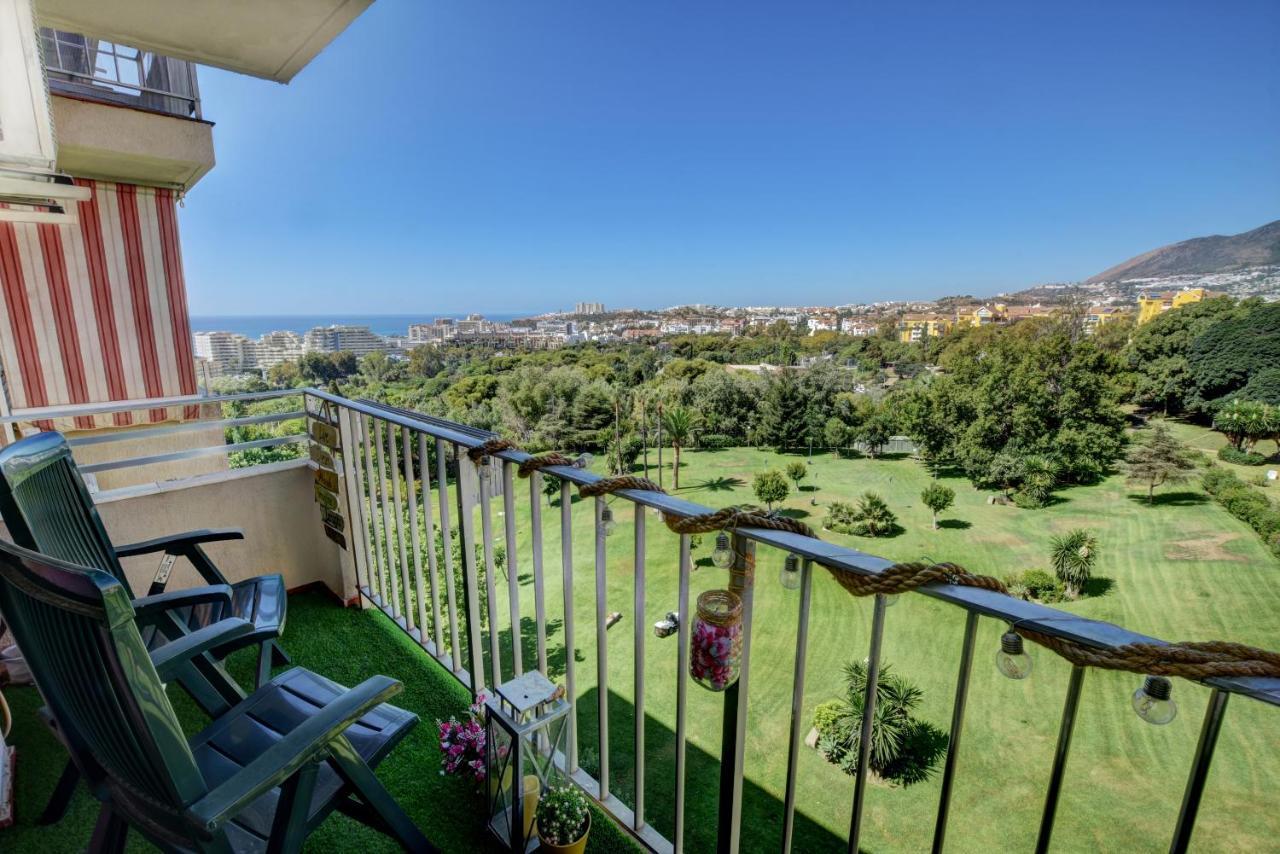 MINERVA, Benalmadena Costa, Stunning Sea&Mountain view, 1 bedroom apartment Buitenkant foto