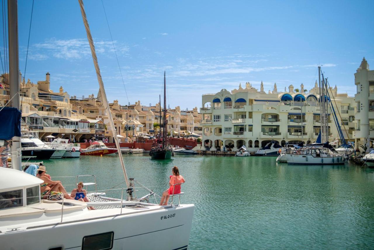 MINERVA, Benalmadena Costa, Stunning Sea&Mountain view, 1 bedroom apartment Buitenkant foto